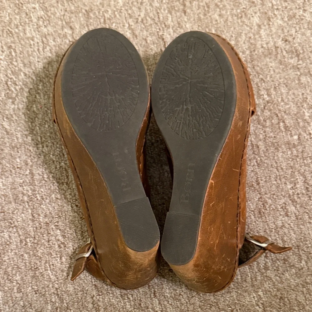 Born Brown Leather Crisscross Wedge Sandals